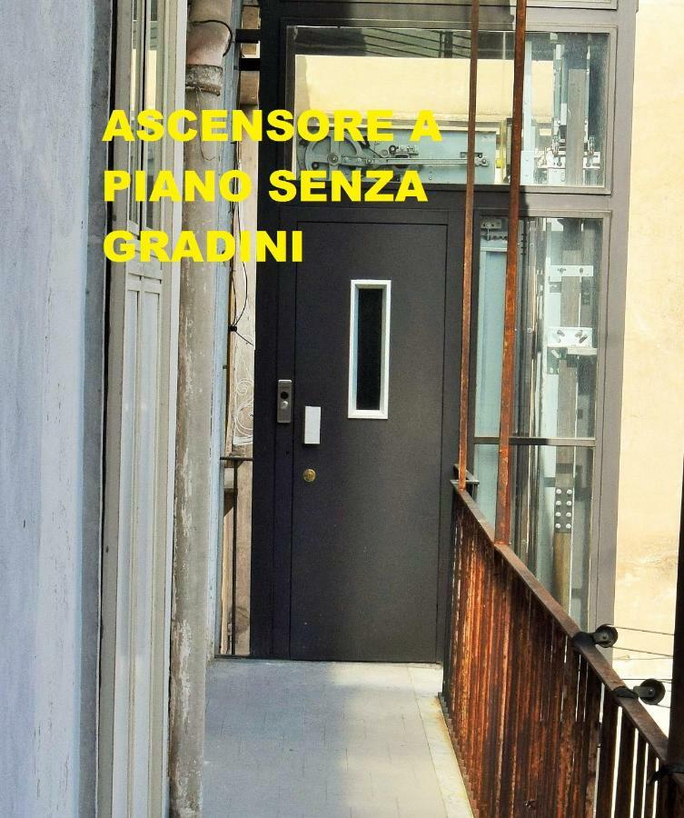 Domus San Biagio 14 Panzió Nápoly Kültér fotó
