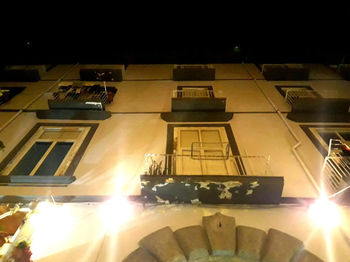 Domus San Biagio 14 Panzió Nápoly Kültér fotó