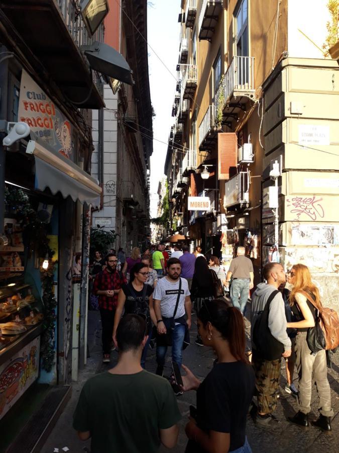 Domus San Biagio 14 Panzió Nápoly Kültér fotó