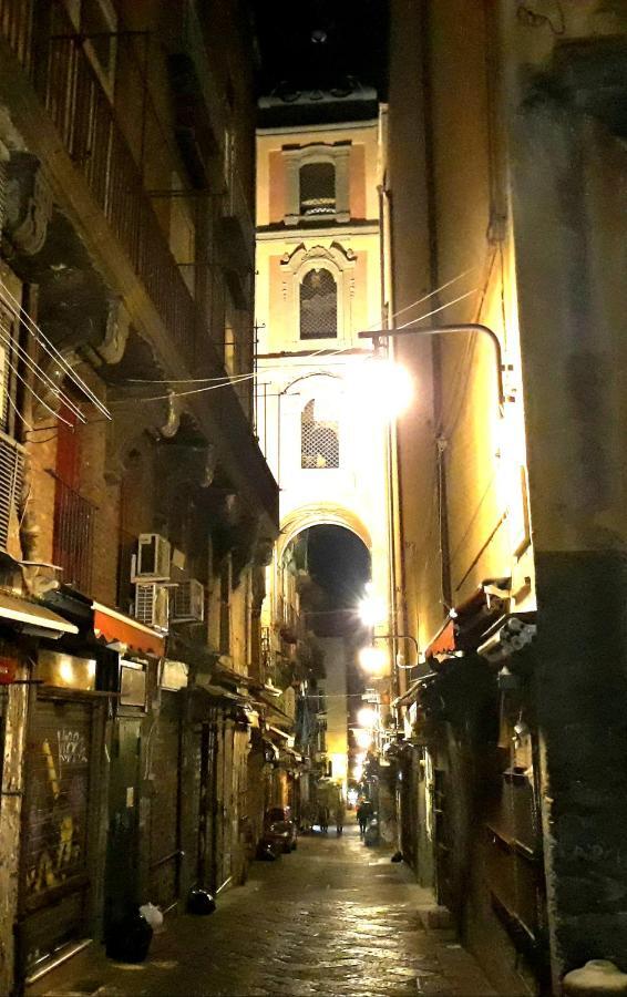 Domus San Biagio 14 Panzió Nápoly Kültér fotó